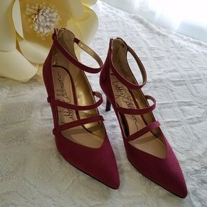 NWOT Libby Edelman Magenta heels